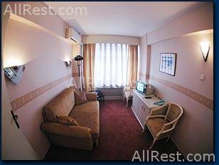 Ayma Hotel 6